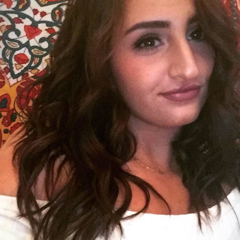Meet your Posher, Talia